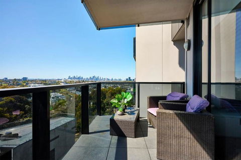 Maribyrnong Marvel Charm With Cityscape Bliss - Kawana Tourism 0