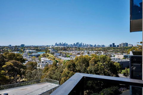 Maribyrnong Marvel Charm With Cityscape Bliss - Kawana Tourism 3