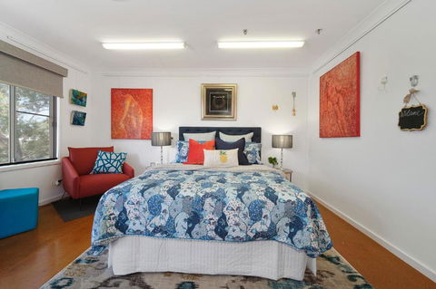 Marche Home Stay, Immaculate Presentation, Private & Relaxing - Kawana Tourism 0