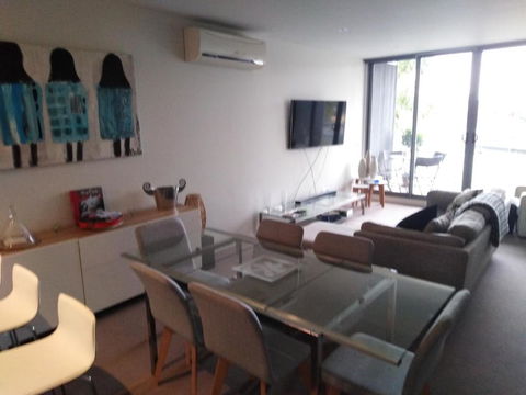 Marina View Apartment On The Maribyrnong River, Melbourne - Kawana Tourism 2