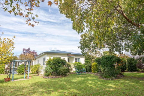Marnita Farmhouse At Golden Grove Estate Winery - Kawana Tourism 0