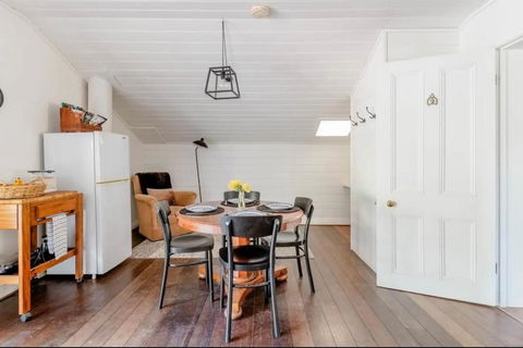 MARYBANK ESTATE - BARN LOFT - Kawana Tourism 3