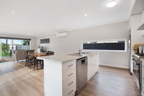 Milawa Vineyard Views - Guesthouse 2 - Kawana Tourism 3