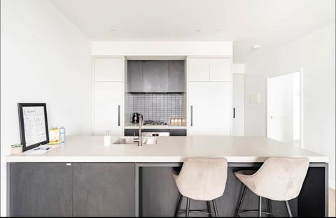 Modern Clayton Apartment Close To Uni And Hospital - Kawana Tourism 3