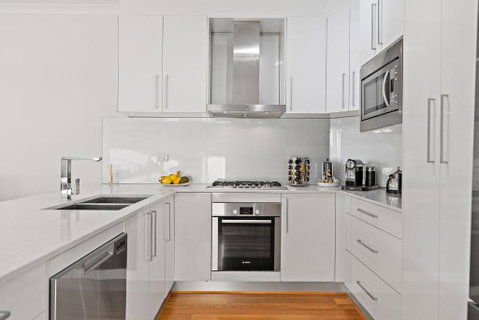 Modern Scarborough Townhouse - Kawana Tourism 2
