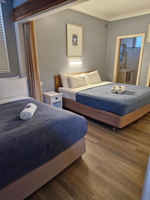 Mount View Motel - Kawana Tourism 3