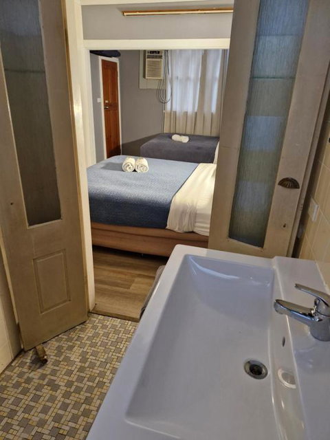 Mount View Motel - Kawana Tourism 2