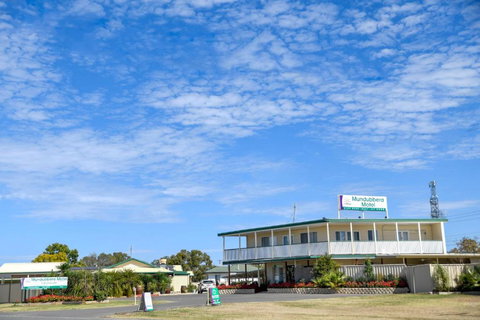 Mundubbera Motel - Kawana Tourism 1