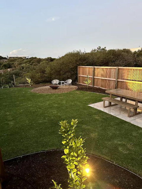 NEW Magpie Sands - 3 Bedroom Home - Downstairs Only, 1 Min Walk To Aldinga Beach - Kawana Tourism 0