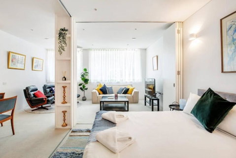 New York Warehouse Style In A Modern Passive House - Kawana Tourism 2