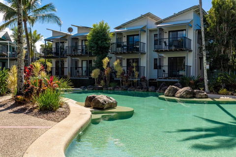 Noosa Lakes Resort - Kawana Tourism 0