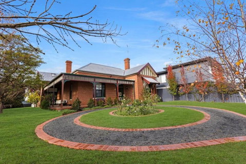 Noble View - Kawana Tourism 0