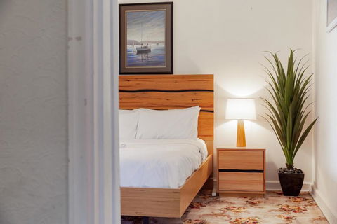 North Beach Cottage By Swan Bnb Management - Kawana Tourism 1
