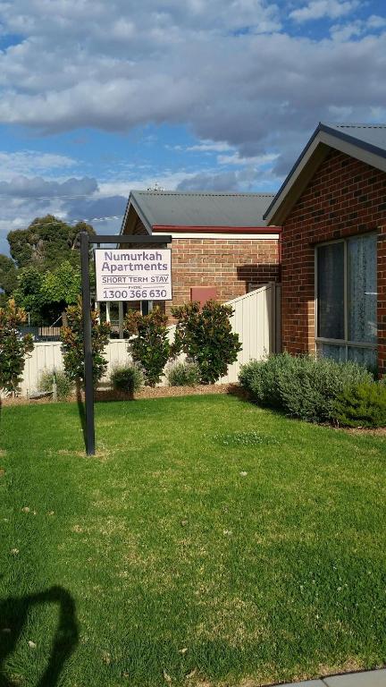 Numurkah Self Contained Apartments - The Saxton - Kawana Tourism 3