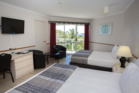 Ocean International Hotel - Kawana Tourism 2
