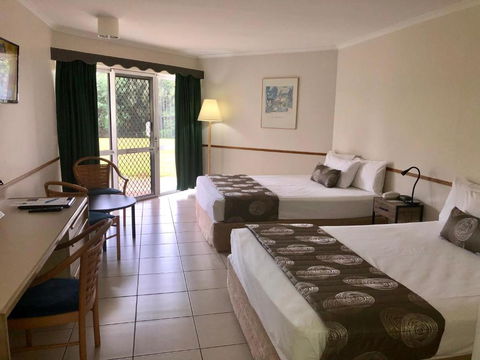 Ocean International Hotel - Kawana Tourism 1