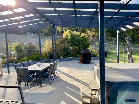 Ocean Views, Spacious & Private, Hot Hub - Kawana Tourism 2