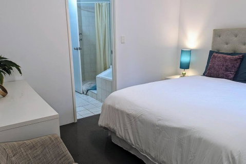 Ocean Villa - Kawana Tourism 2