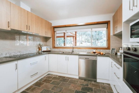 Olinda Rise Retreat House Fire Bathtub And Brekky - Kawana Tourism 3