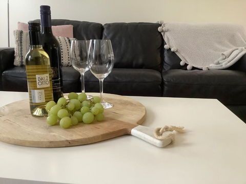 Orange Tree Cottage - Kawana Tourism 2