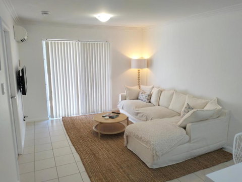 Palm Terrace Kiama - Kawana Tourism 1