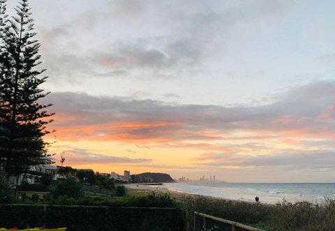 Palmy Ocean Oasis - Kawana Tourism 0