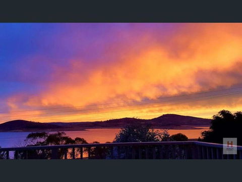 Panoramic Lake View - Kawana Tourism 0
