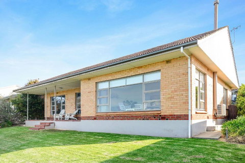 Panoramic Views Over The Bay - Kawana Tourism 0