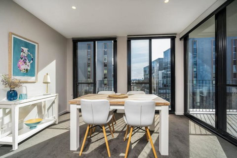 Paradise In Popular Pier Complex Apt - Kingston - Kawana Tourism 3