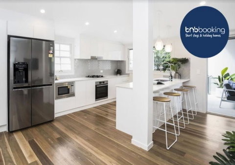 Park Avenue Terrace 1 Just 4km CBD - Kawana Tourism 0