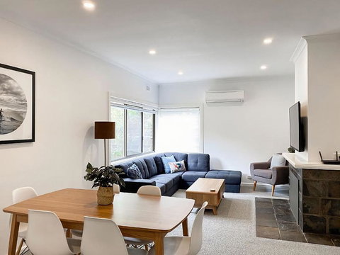 Park Lane Rarity 1 11 - Kawana Tourism 1