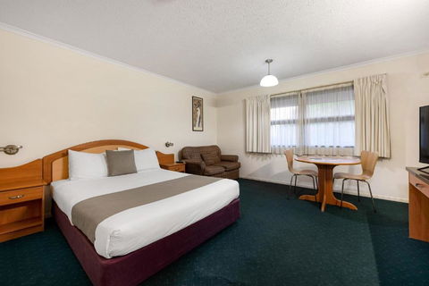 Pegasus Motor Inn And Serviced Apartments - Kawana Tourism 2