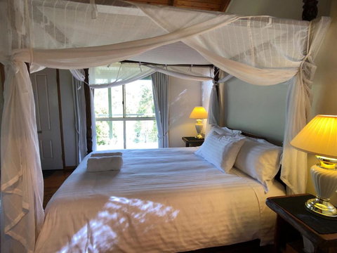 Pencil Creek Cottages - Kawana Tourism 1