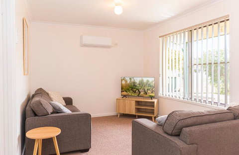 Penola Coonawarra Caravan Park - Kawana Tourism 2