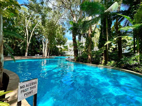 Palm Cove Beachside Apartments - Pool And Garden Views - Kawana Tourism 0