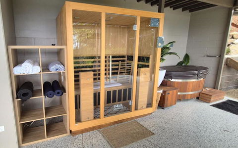 Personal Sauna & Ice-bath At Kookaburra Cabin - Kawana Tourism 0