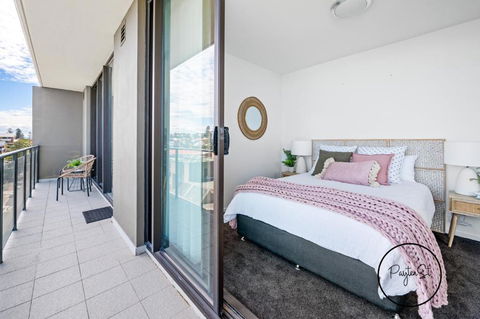 Perfect Penthouse - WiFi Included - Kawana Tourism 0