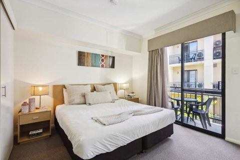 Perth Picture Perfect 1 BDR - Kawana Tourism 2
