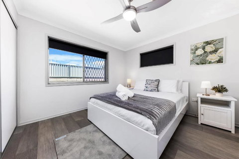 Pet Friendly Home In Maroochydore - Kawana Tourism 3