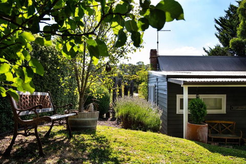 Petite Maison - Kawana Tourism 1