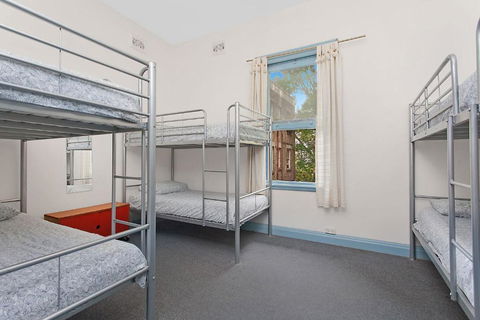 PodBed Sydney - Kawana Tourism 3