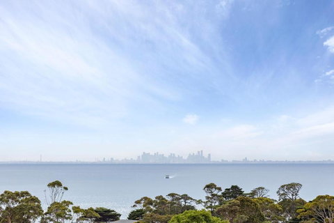 Port Views - Kawana Tourism 1