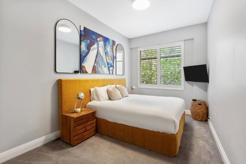Potts Point L 2 Bedroom Stylish Retreat - Kawana Tourism 1