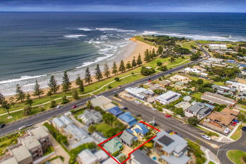 Price On The Beach 2c - Kawana Tourism 0