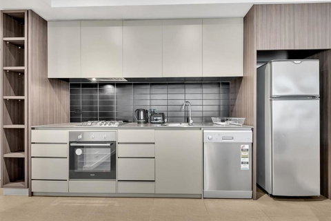 Prime 1BR Apt In Williams Landing W Parking - Kawana Tourism 2