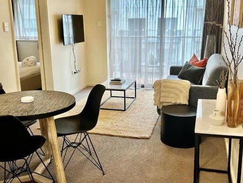 Prime Location 1 Bdr Apt In Perth - Kawana Tourism 0