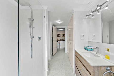 Prime Perth Apartment - Kawana Tourism 2