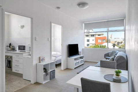 Quaint 1BD On The Doorstep Of Manly Beach - Kawana Tourism 2
