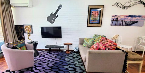 Quaint & Tranquil Subiaco 1 Bedroom Apartment - Kawana Tourism 3