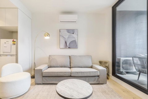 Quaint Stylish Hideout In Trendy South Melbourne - Kawana Tourism 1
